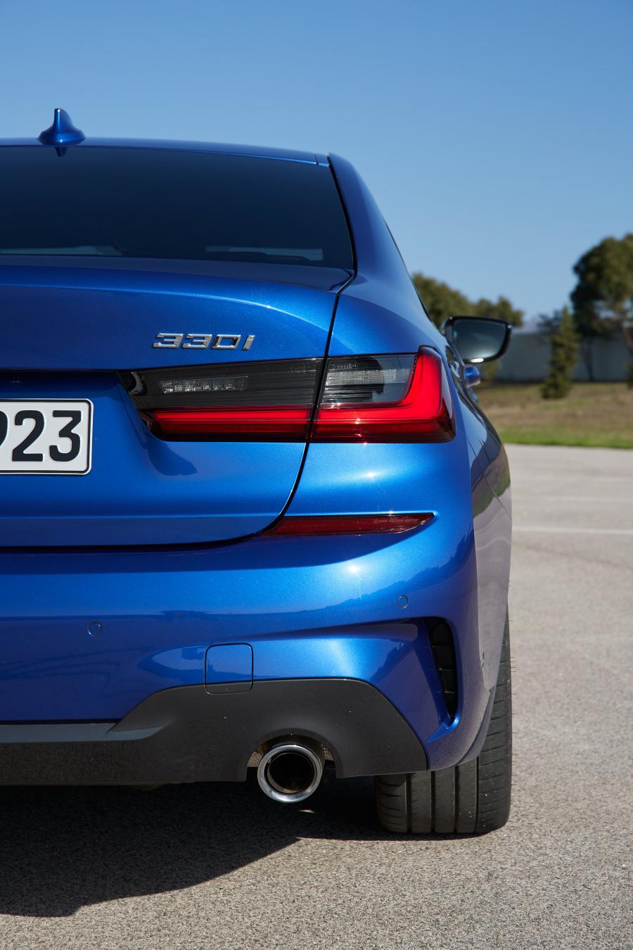 Детали экстерьера BMW 330i M Sport (G20) 2019 года  (WW) (фото 172 из 284)